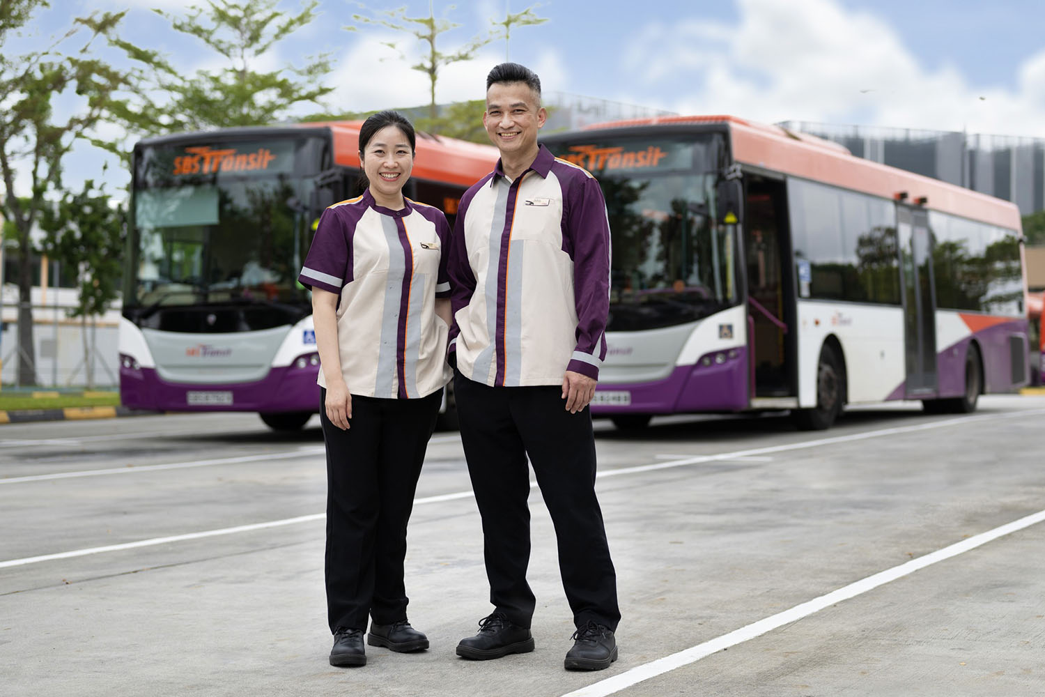 New version of the SBS Transit uniform. Colours consist of purple, white, orange.