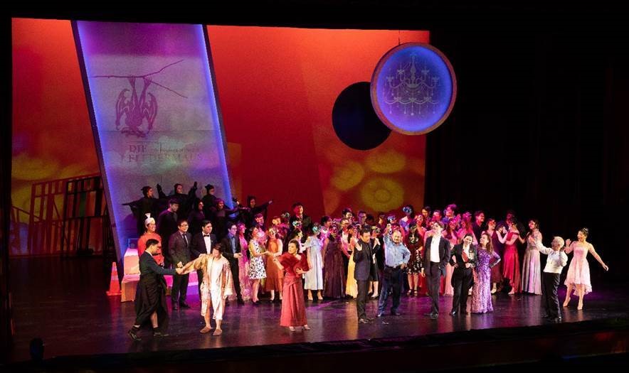 nafa s first ever operetta die fledermaus